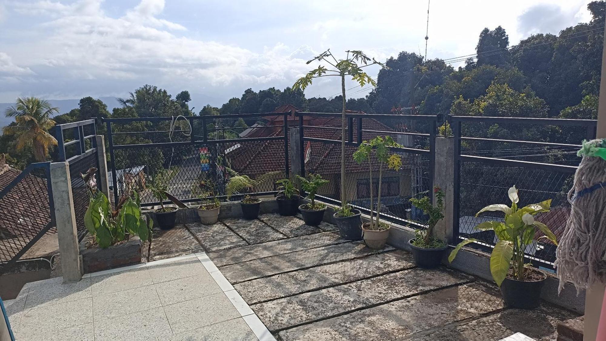 Puri Pilihani Hostel Munduk  Exterior photo